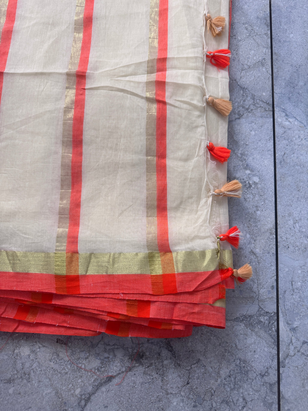 Mulcotton Saree with golden stripes and Orange Border-120 count