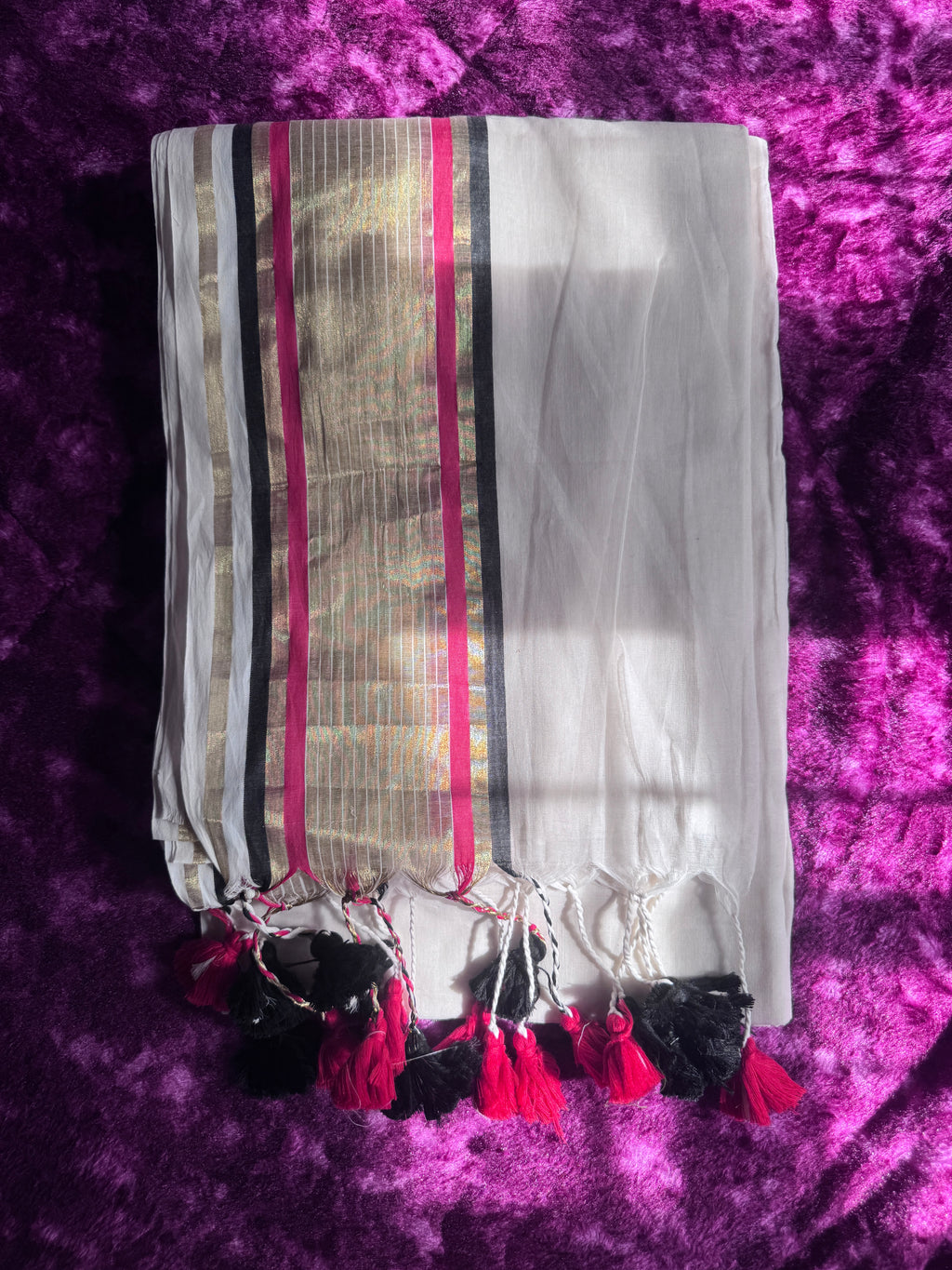 MulcottonSaree with Kasavu Border-120 count (Black and Red stripes)