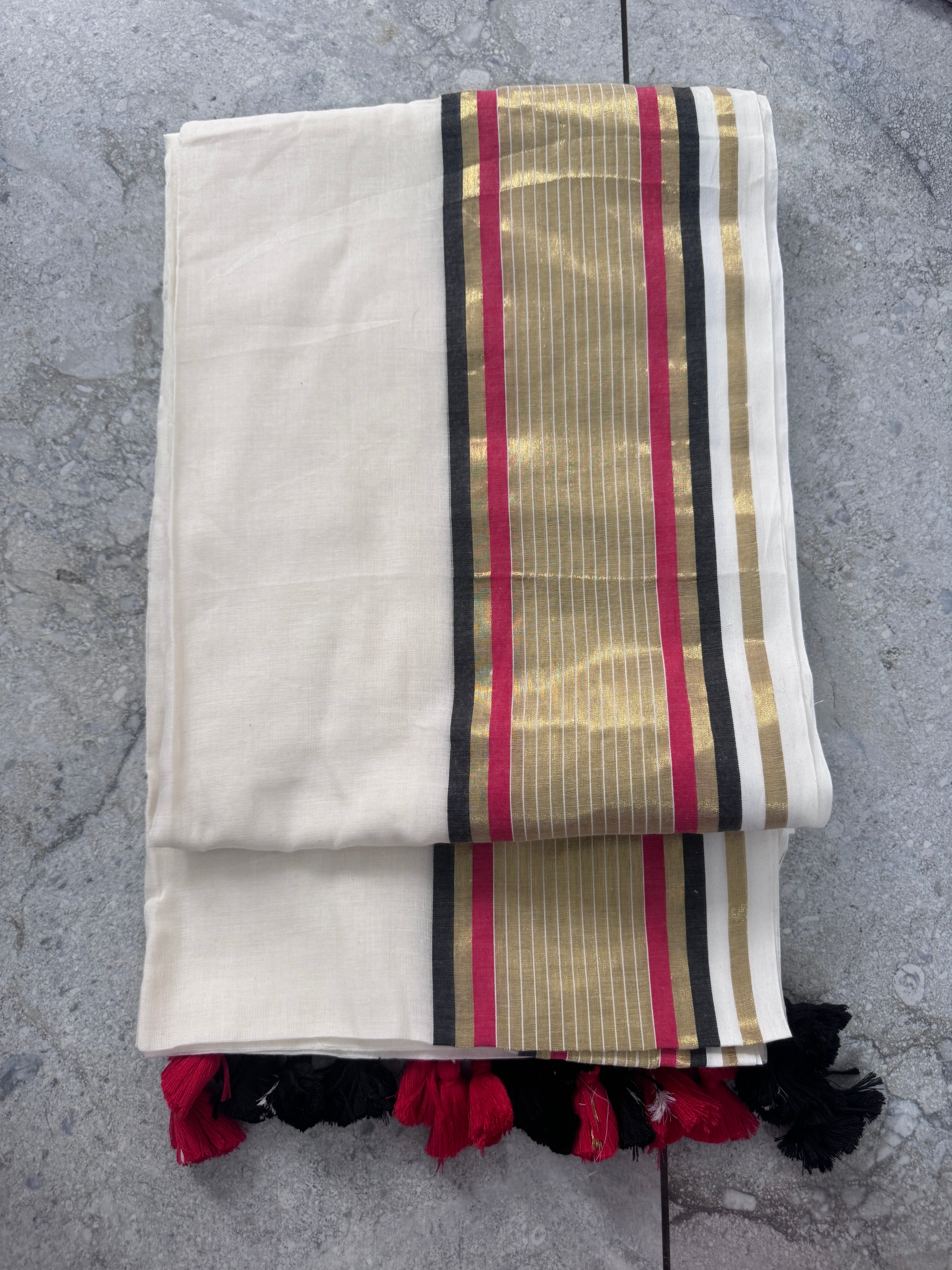 MulcottonSaree with Kasavu Border-120 count (Black and Red stripes)